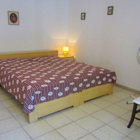 Bilocale Con Spazio Verde Santa Maria di Leuca Buitenkant foto